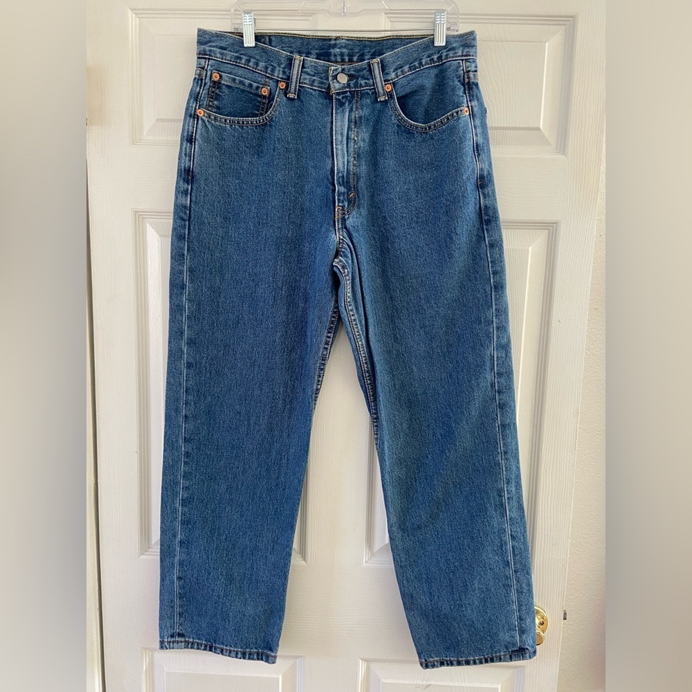 Levi’s 550 Relaxed Fit Men’s Jean Medium Stone Wash Non Stretch Size 35 x 30 - Picture 2 of 9